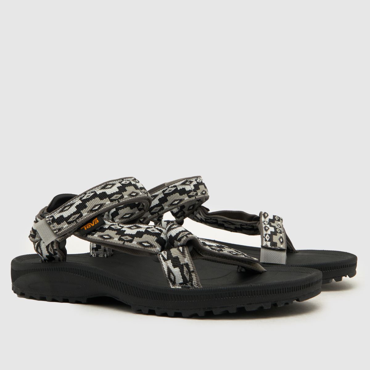 Teva Winstead sandaler i vitt och svart