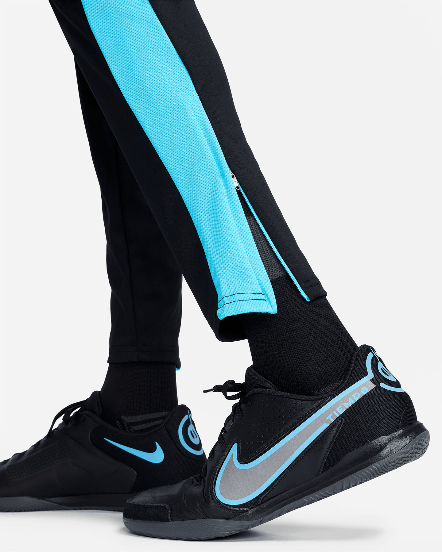 Spodnie Nike Dri Fit Academy M DV9740-013 Calcium