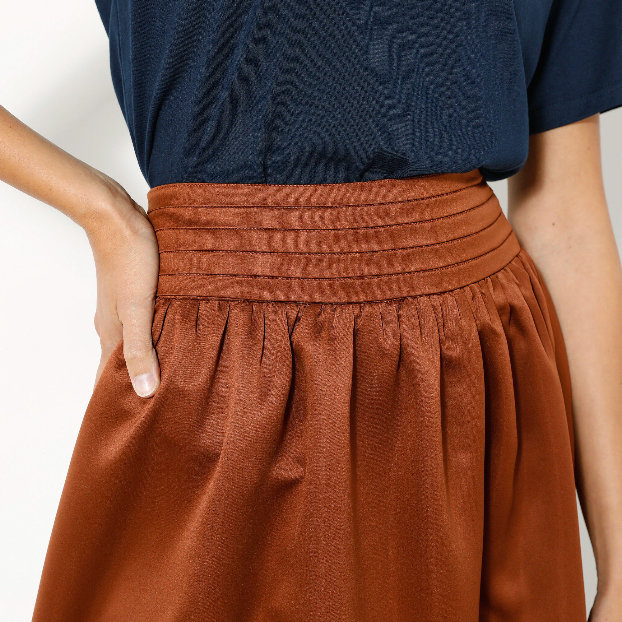 Jupe longue unie, satin