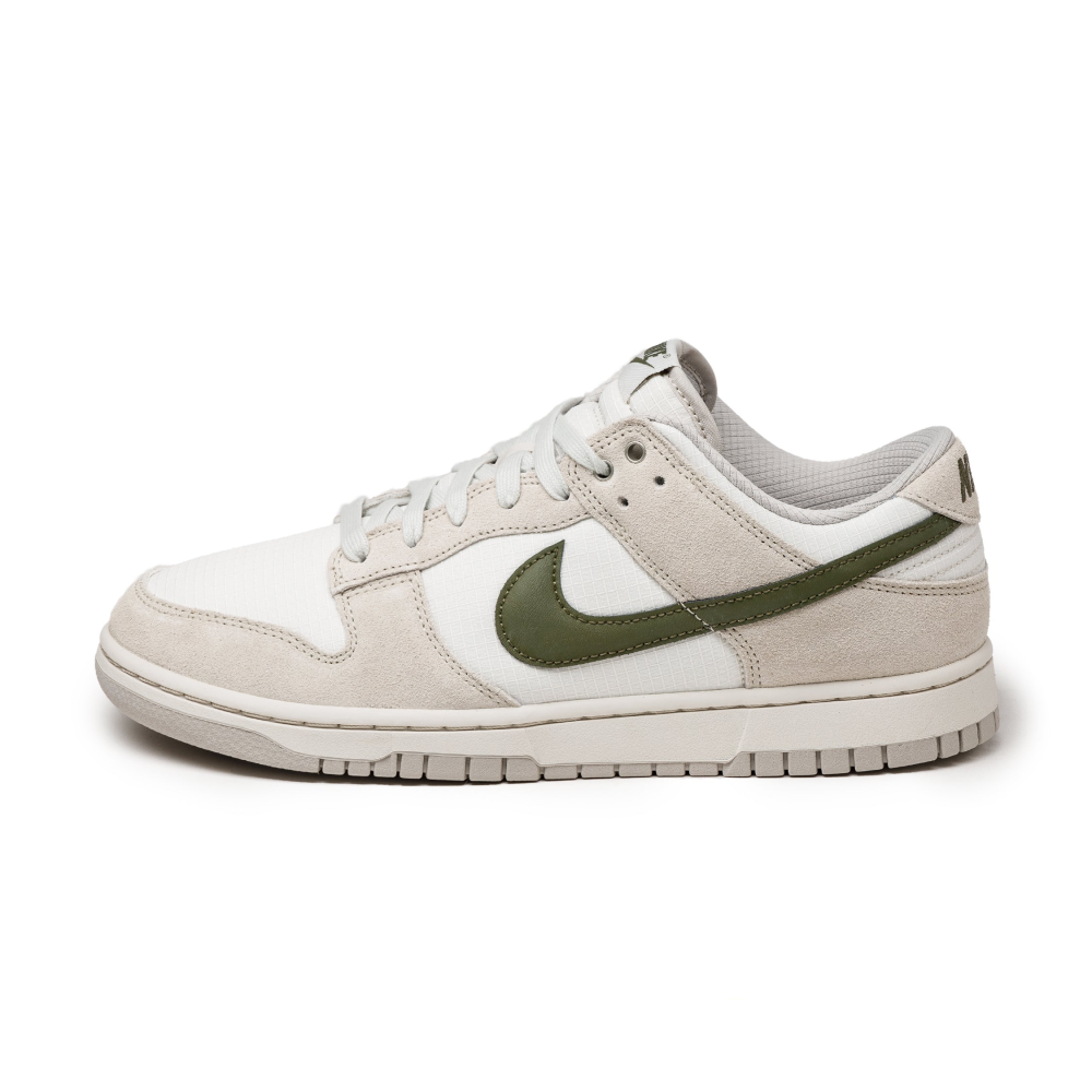 Nike Dunk Low FV0398-001 / weiss