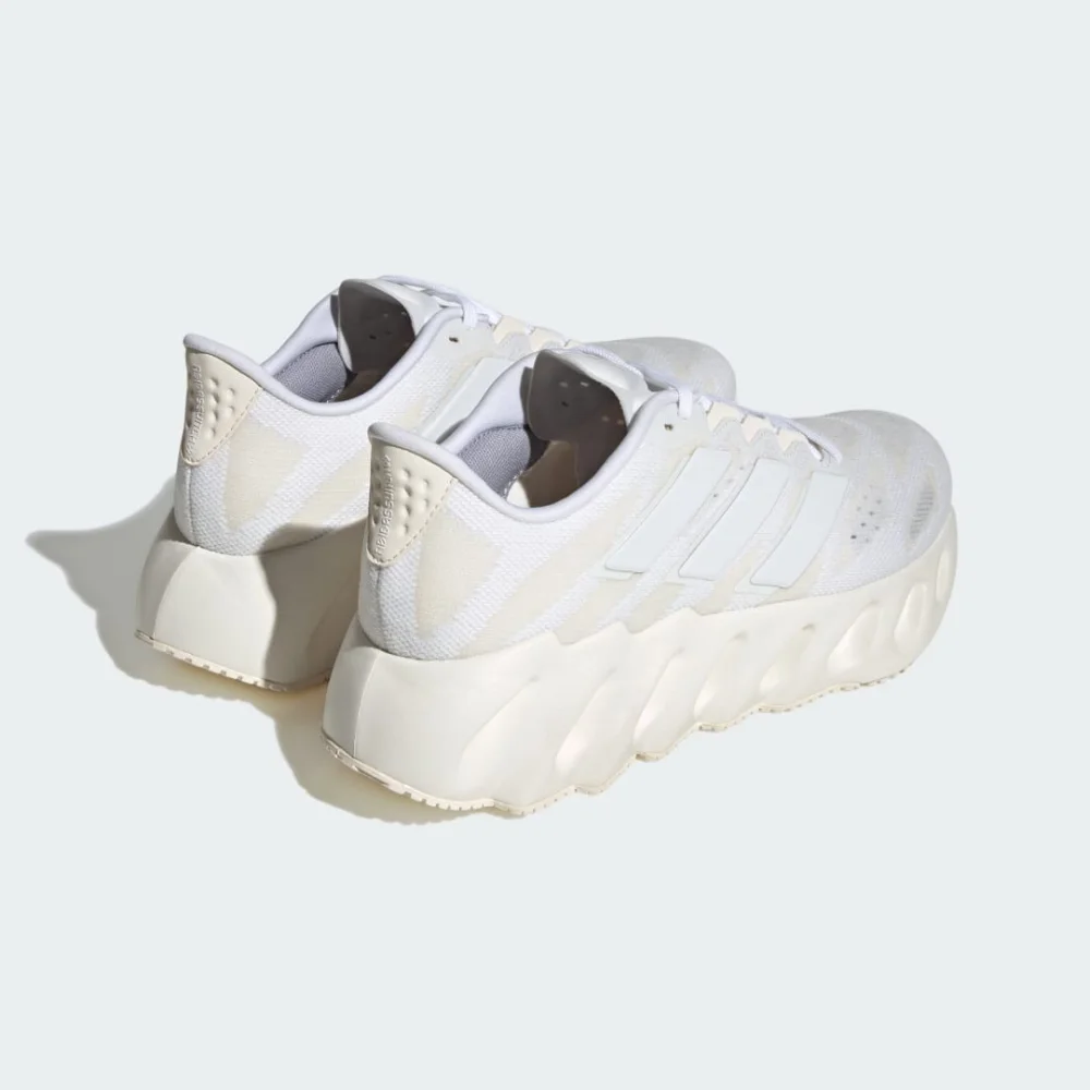 adidas Switch FWD ID1789 / weiss