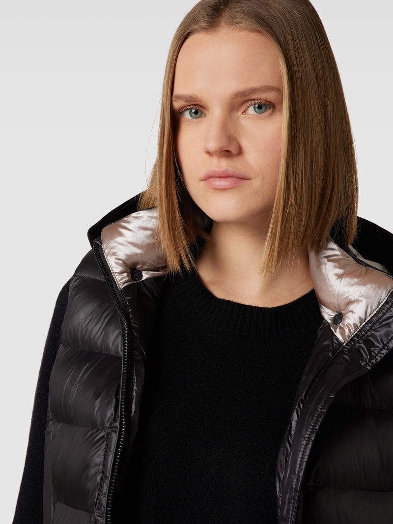 Steppweste mit Label-Detail Modell 'HIGHCLASS' in schwarz