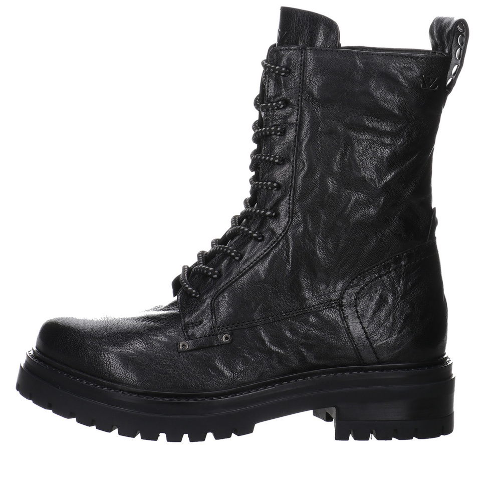 Lazamani Boots