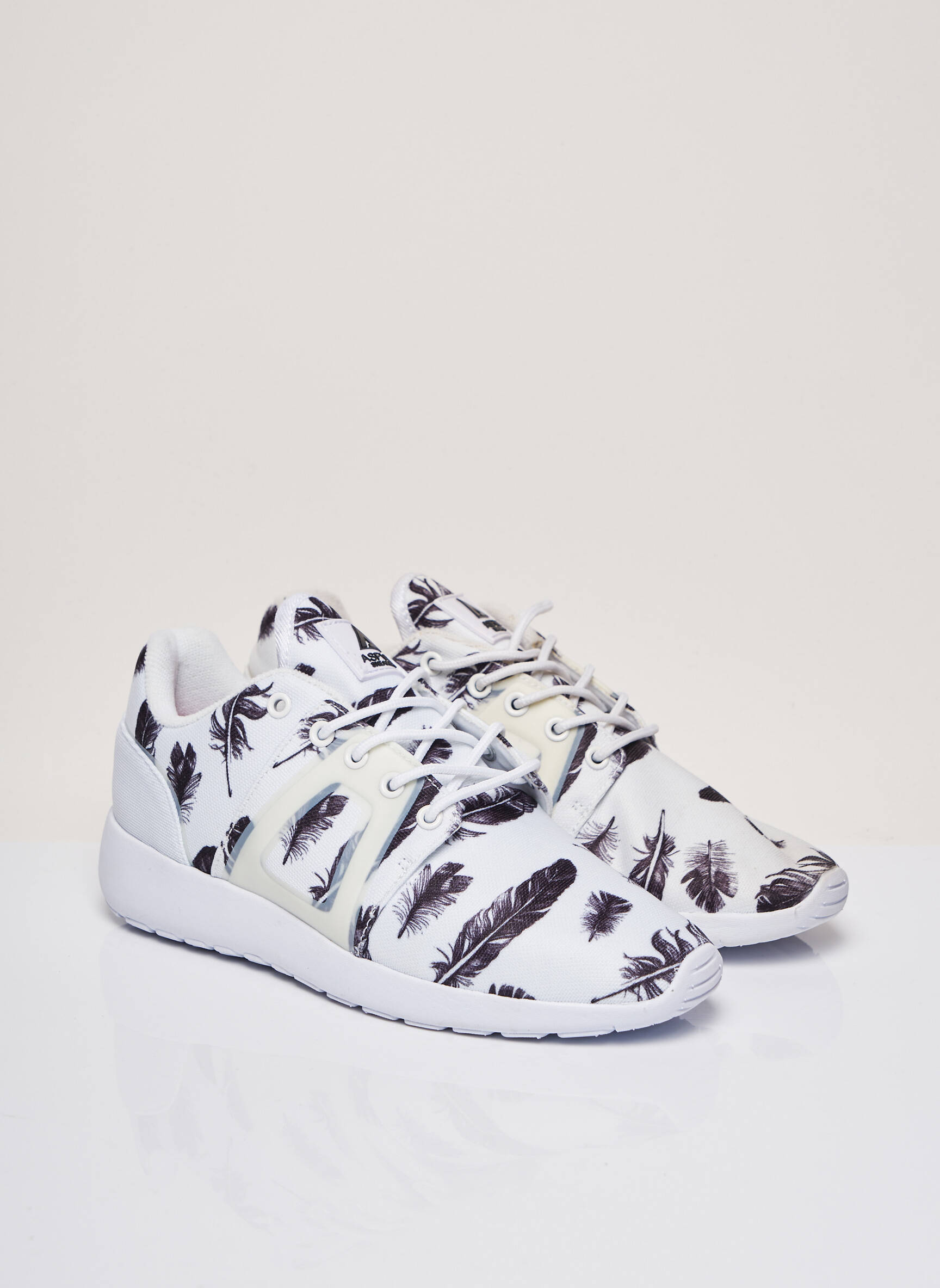 Asfvlt Baskets Femme couleur blanc