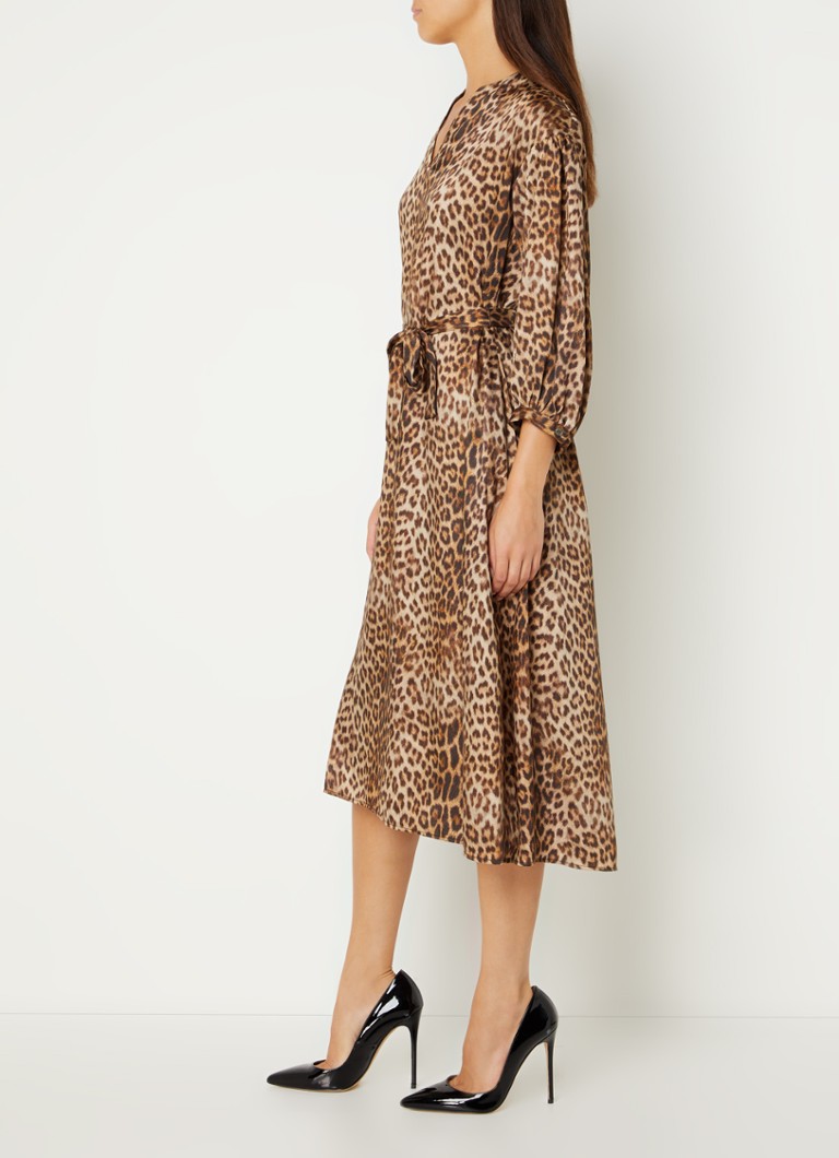Vestido túnica midi con estampado de leopardo y cinturón anudado de Gerard Darel Julian.