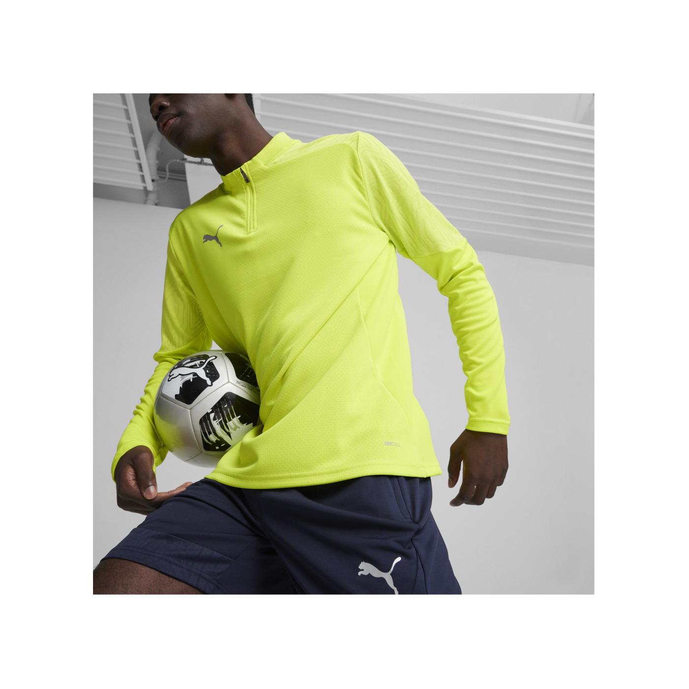 PUMA teamFINAL Training 1/4 Zip Sweatshirt F30