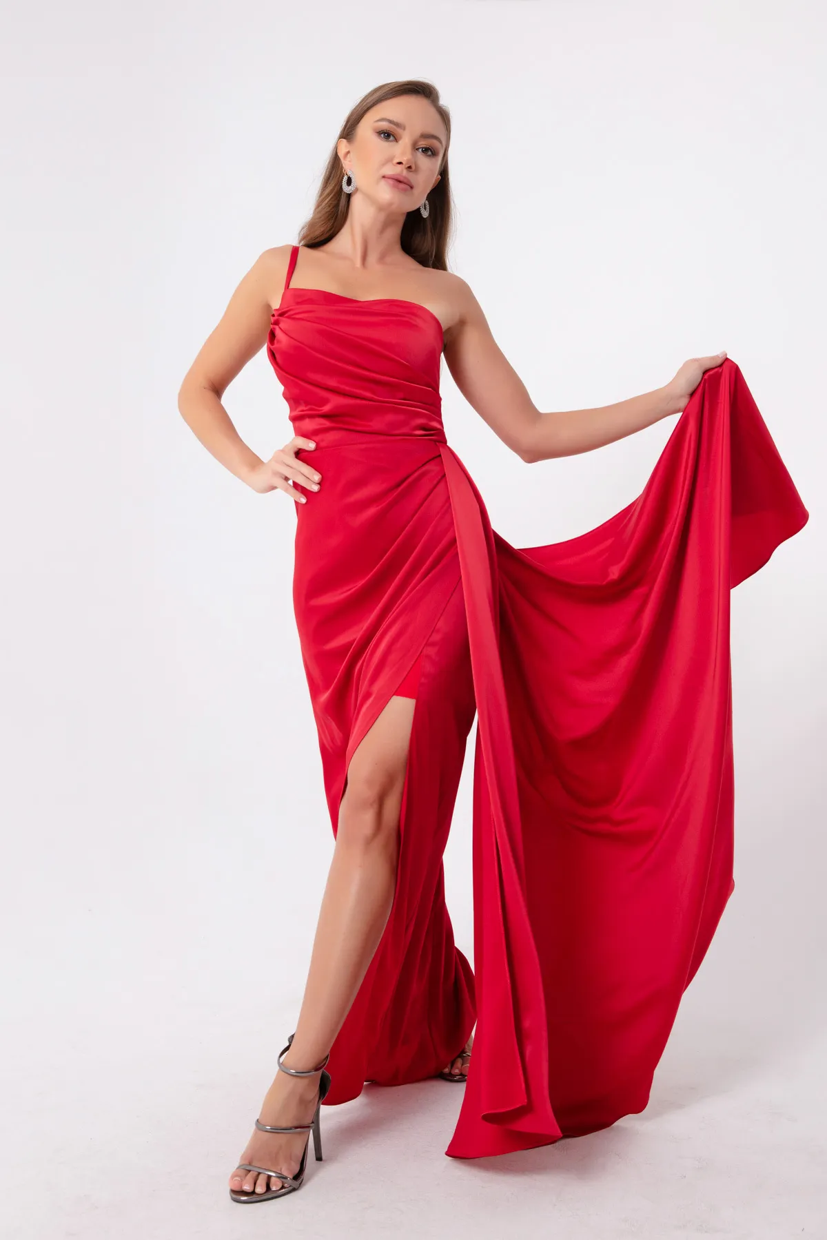 Lafaba  Rotes One-Shoulder-Abendkleid und Abschlusskleid aus Satin für Damen