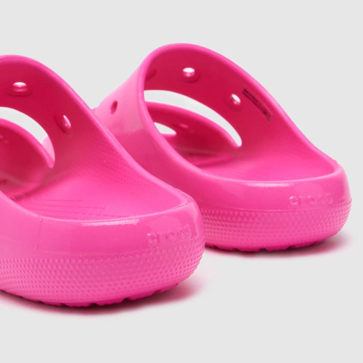 Crocs klasszikus neon szandál rózsaszínben