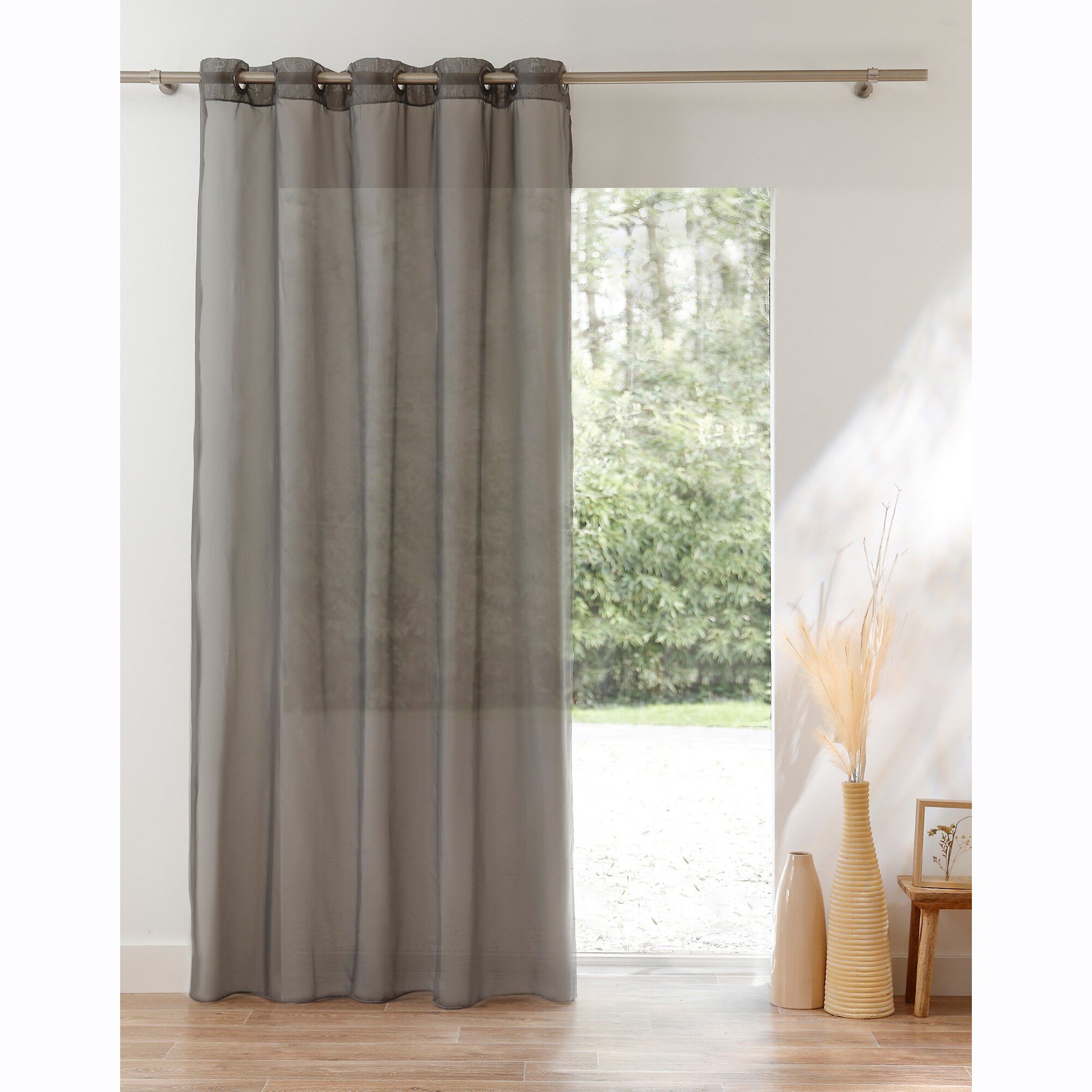 Panneau voile uni finition œillets