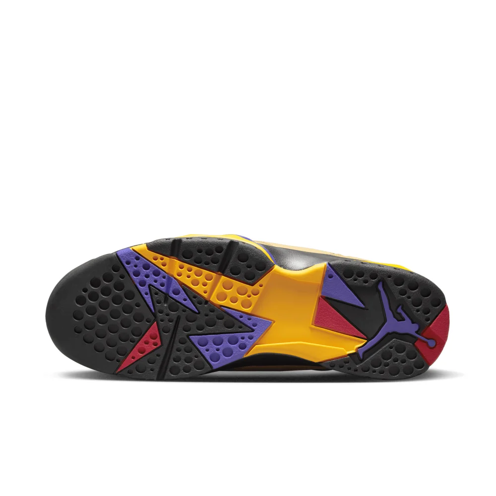 NIKE JORDAN 7 Retro SE Afrobeats Air DZ4729-200 / braun
