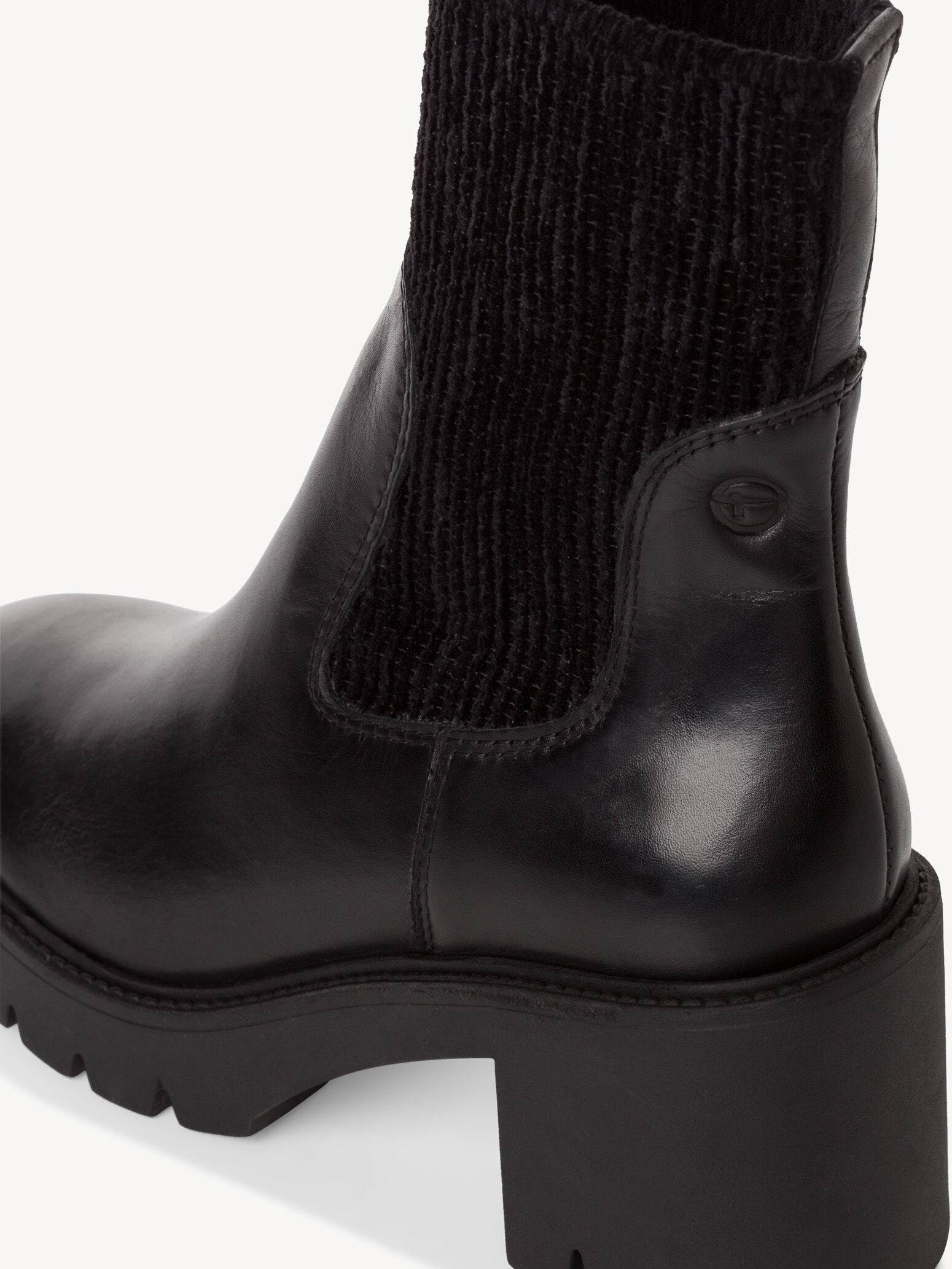 Bottine Chelsea en cuir - noir
