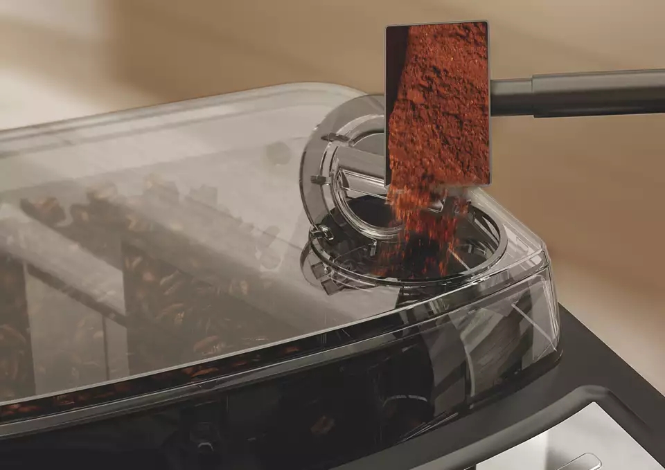 SUPER-AUTOMATIC ESPRESSO MACHINE