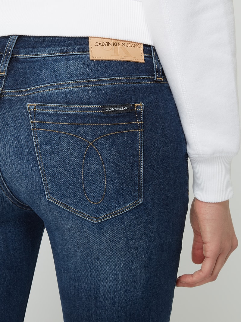 Skinny Fit Mid Rise Jeans mit Stretch-Anteil  in jeans meliert