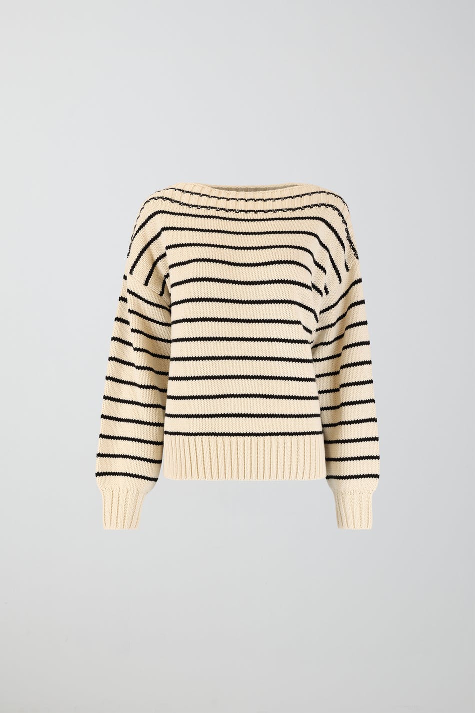 Boat neck knitted sweater