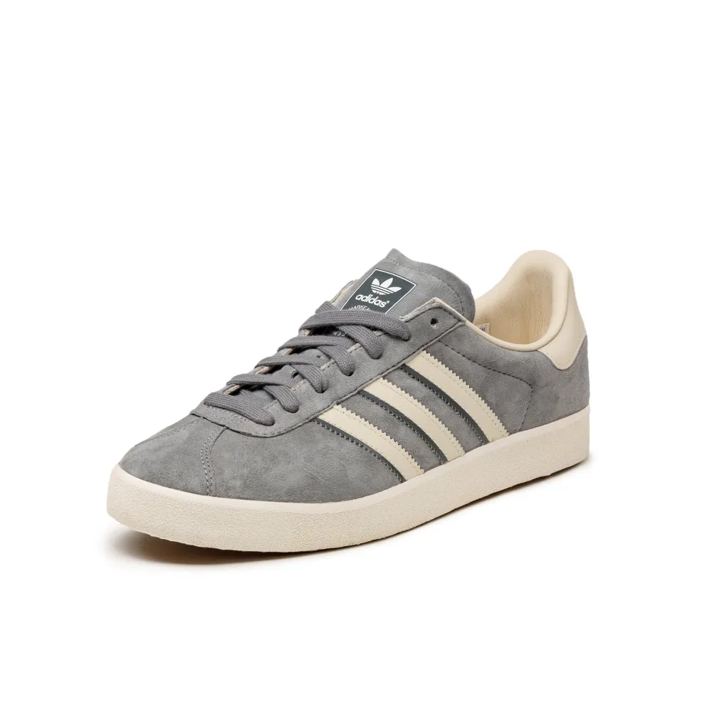 adidas Gazelle 85 IG1353 / grau