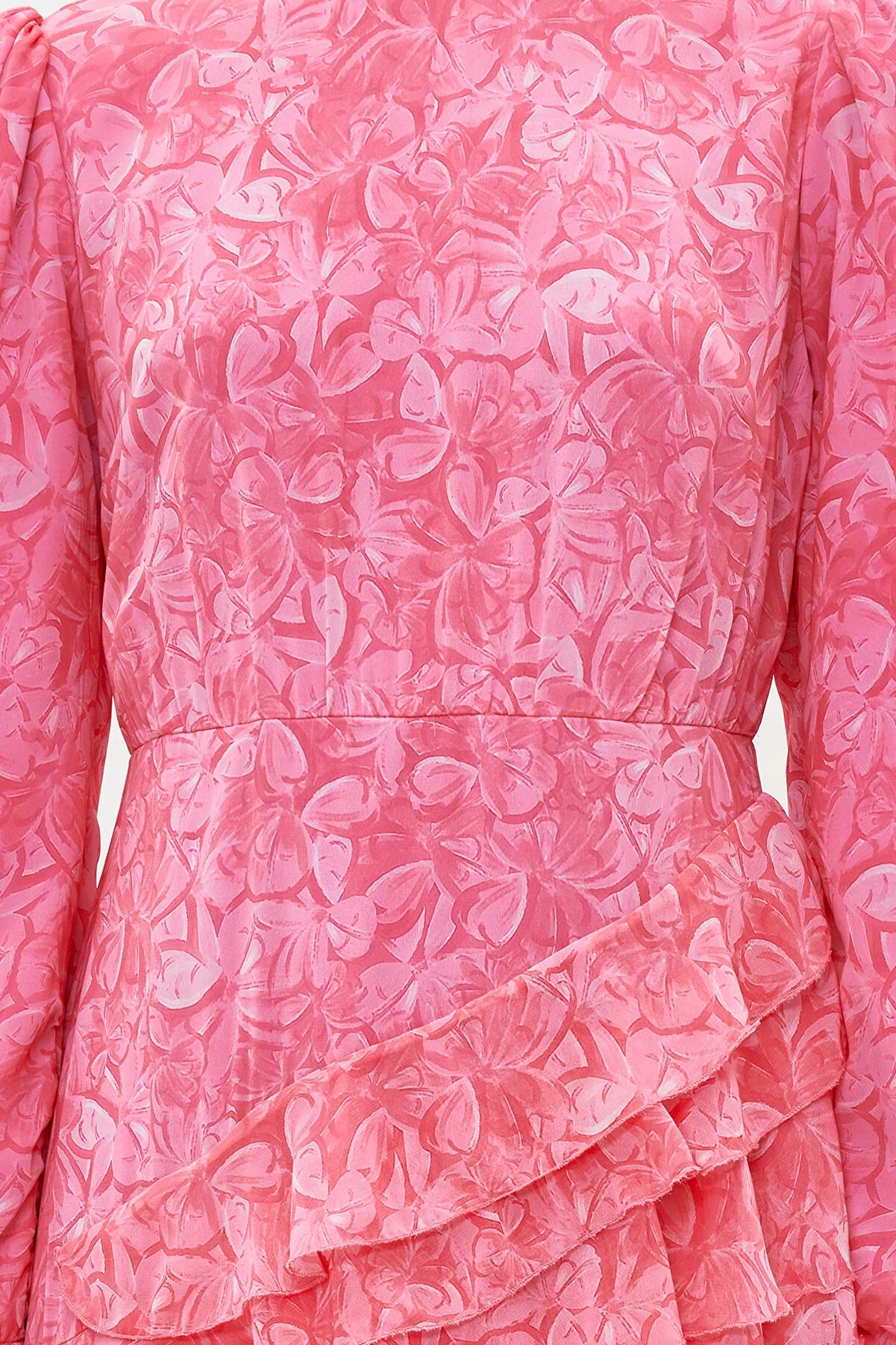 Trendyol Modest  Rosa Blumenrock, gerüschtes, gefüttertes Kleid aus gewebtem Chiffon TCTSS23EB00160