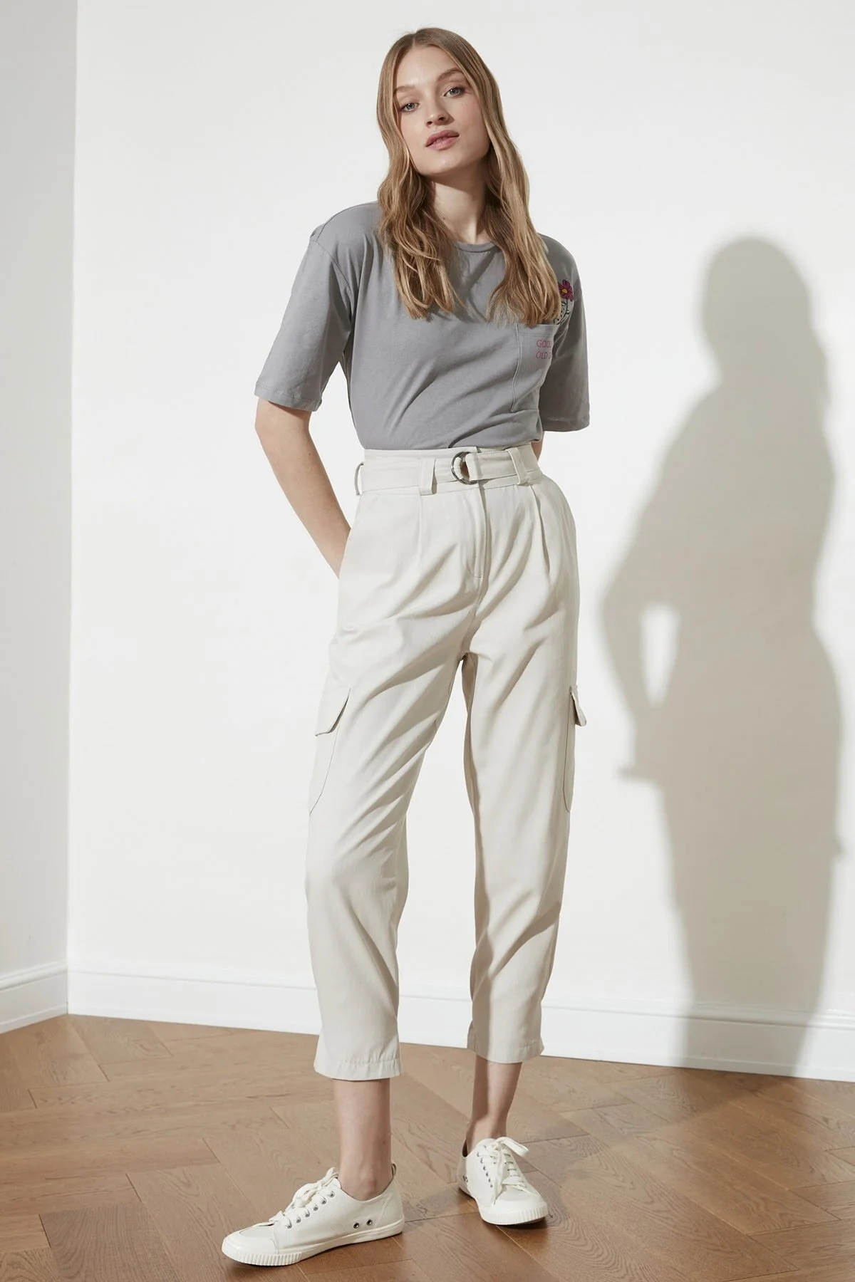 Trendyol Collection  Cargo-Webhose mit Steingürtel TWOSS21PL0138