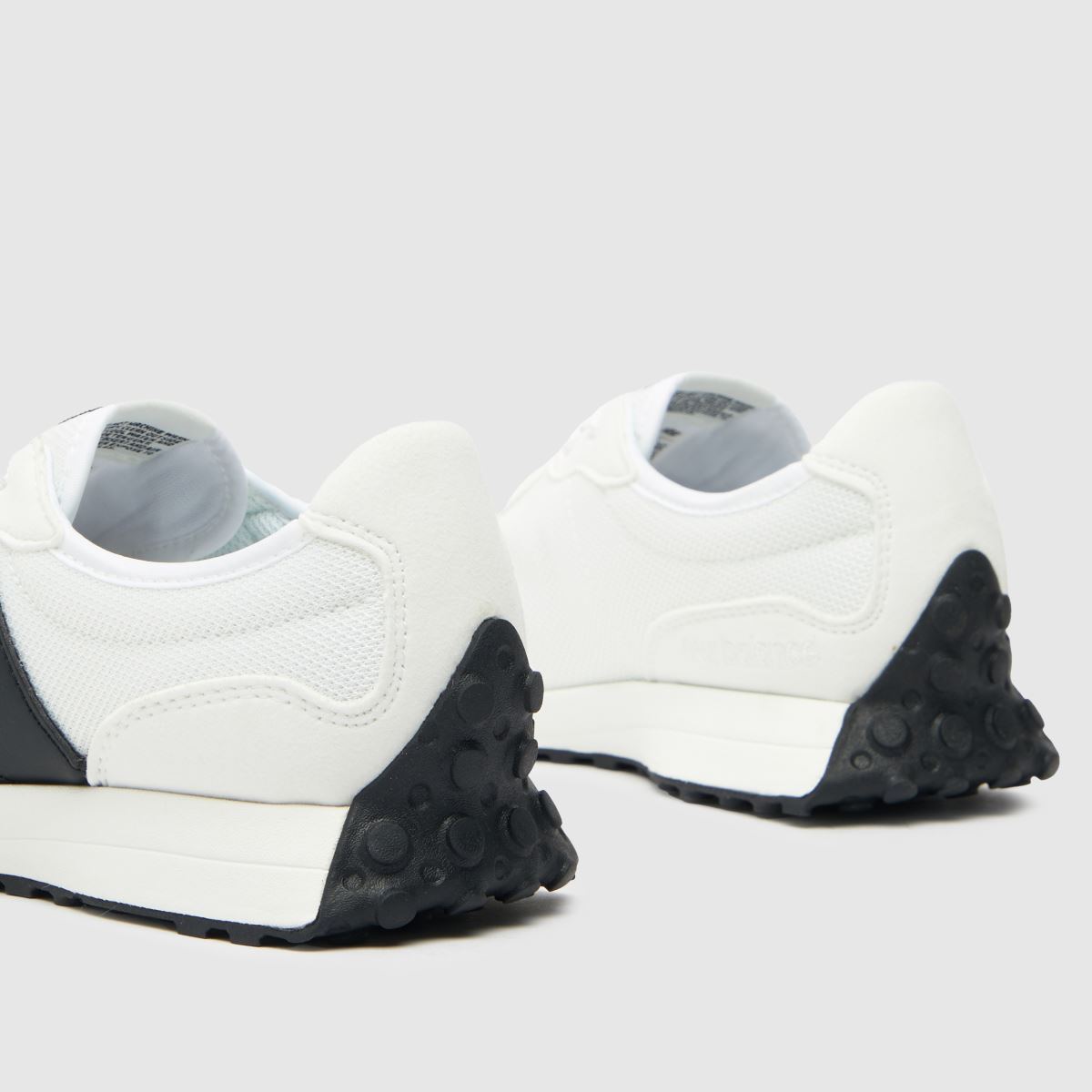 New Balance vita och svarta 327 Youth-träningsskor