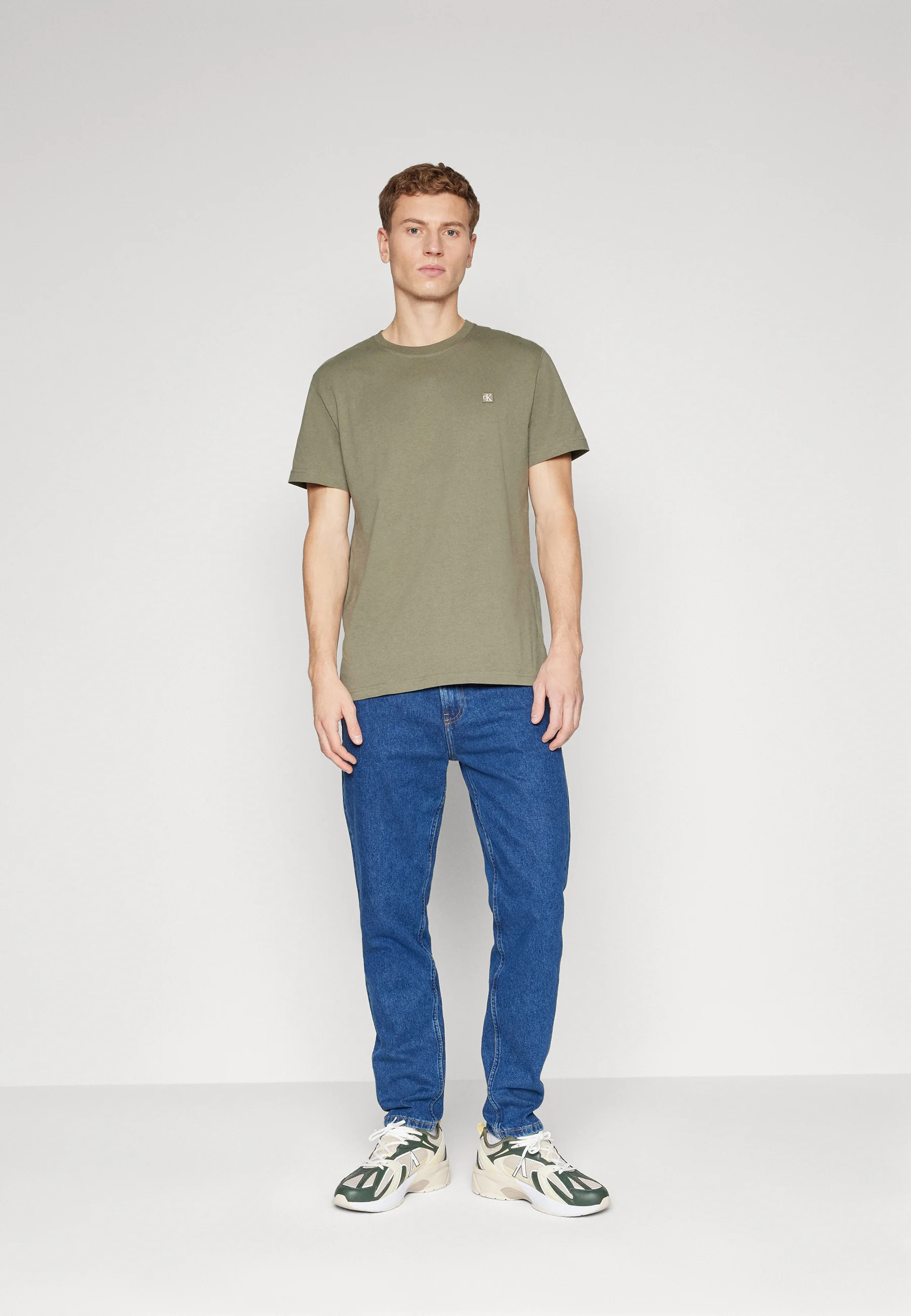 Calvin Klein Jeans BADGE TEE - Camiseta básica