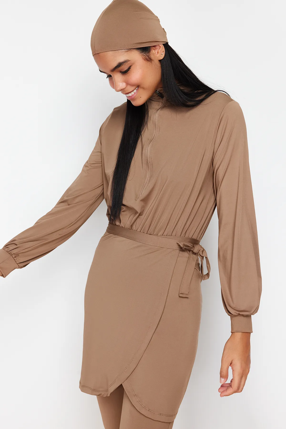 Trendyol Modest  Mink Gather Detailliertes Beachwear-Badeanzug-Set mit vollständiger Abdeckung, 4-teilig TCTSS24CF00001