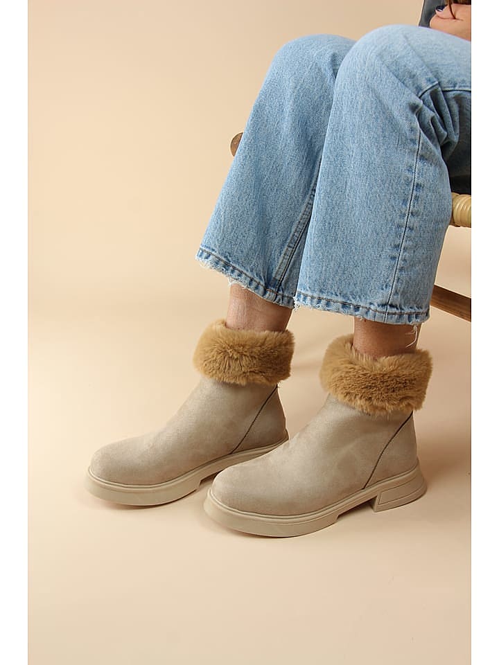 Nalaim Boots 