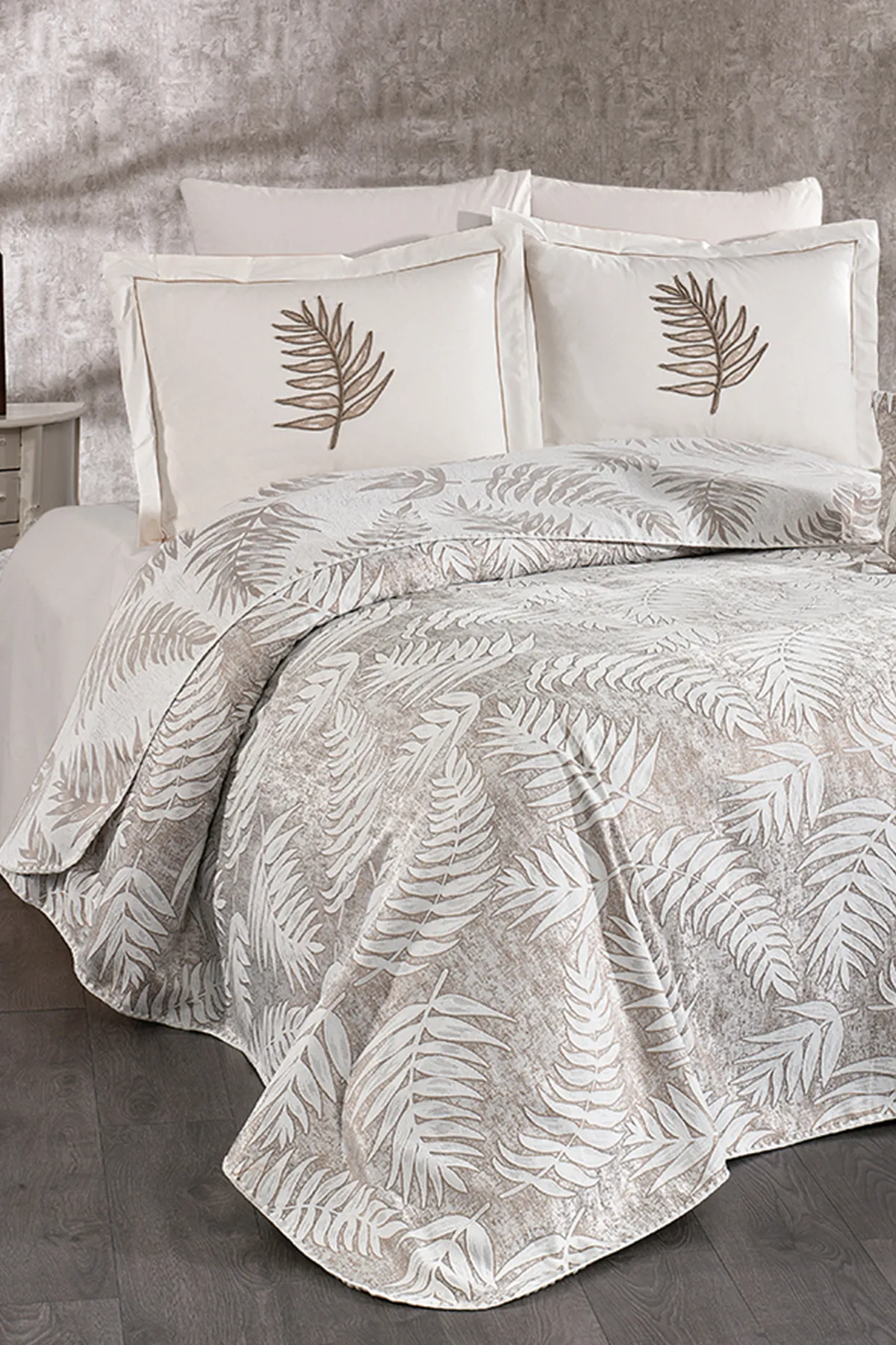 Çeyiz Diyarı  Palmiye 7-teiliges Chenille-Pique-Set, Creme – Beige