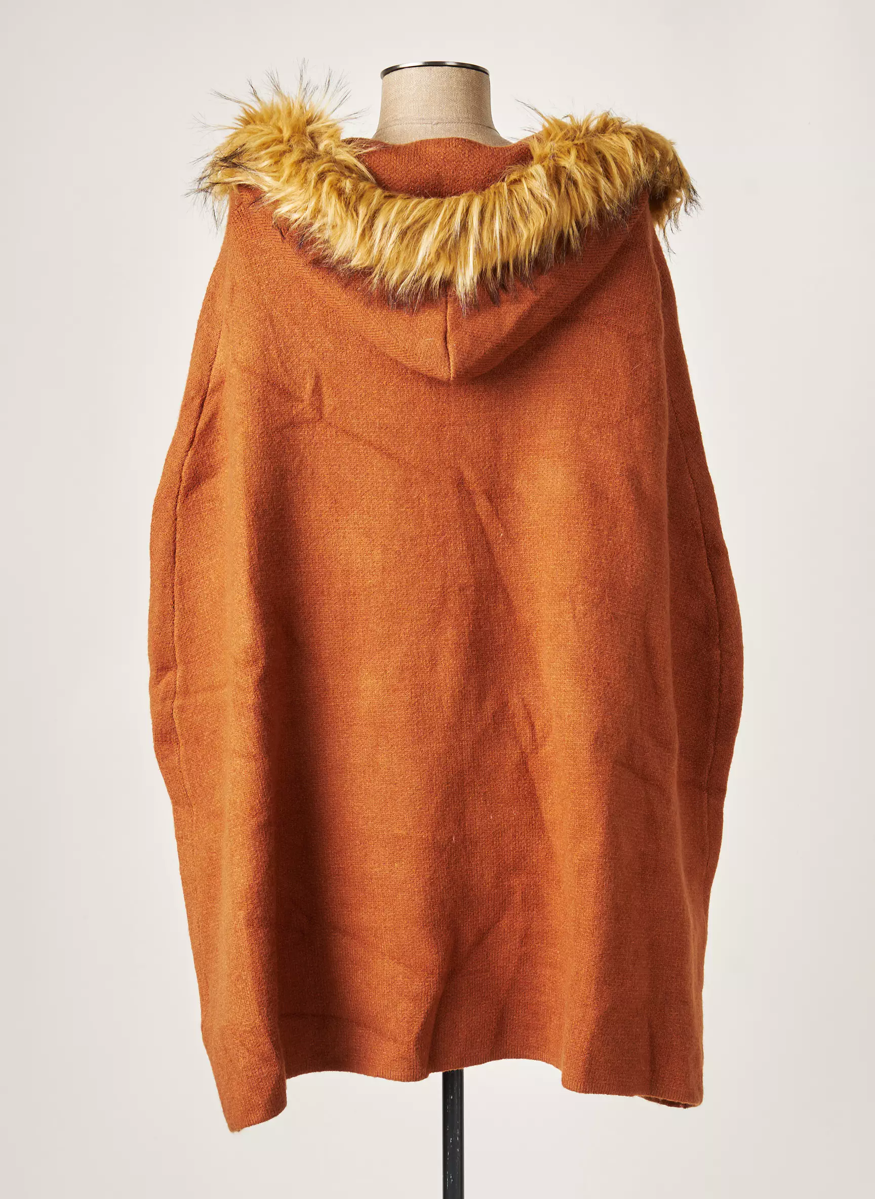 Cherry Ponchos Femme couleur marron
