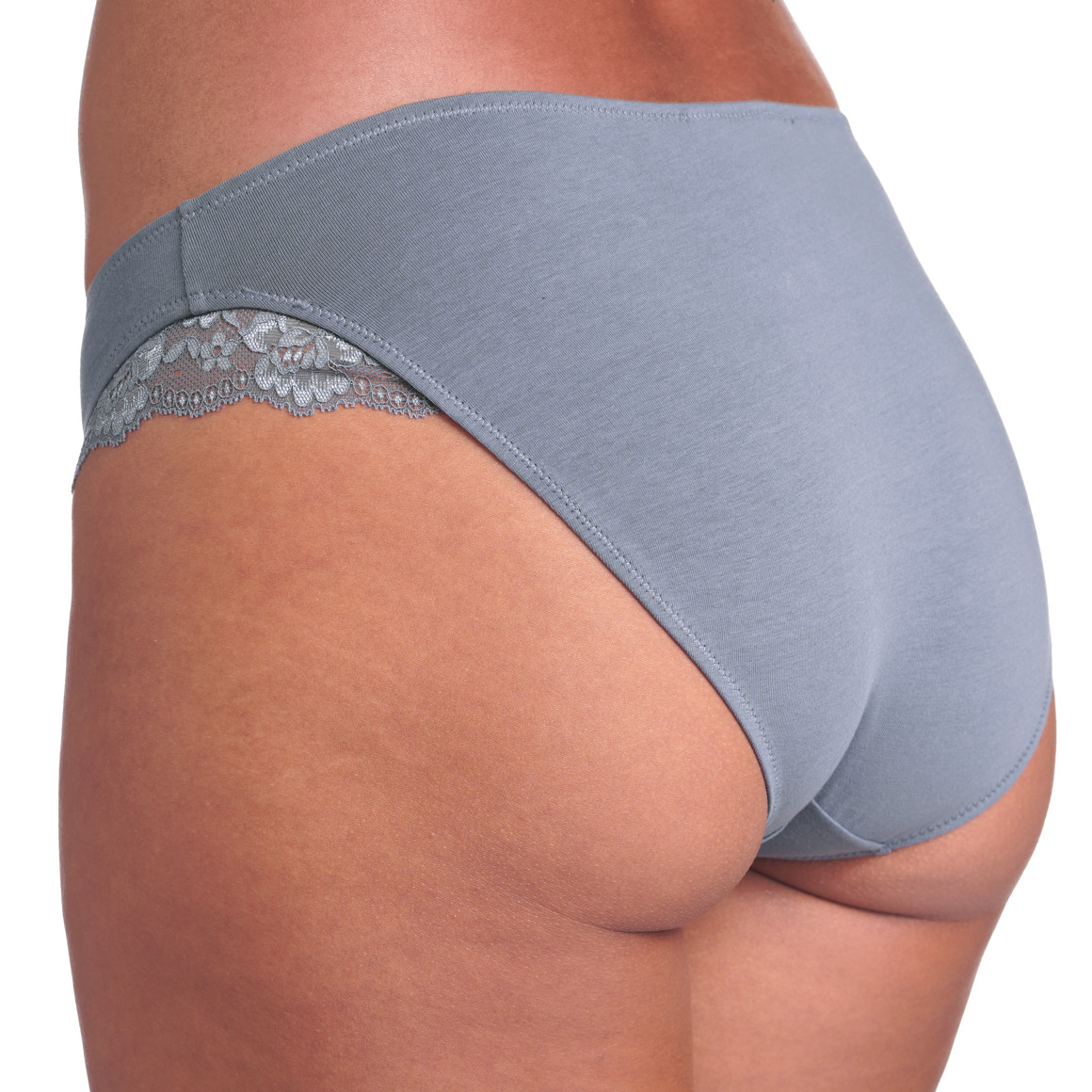 4 Damen Slips mit dezenter Spitze