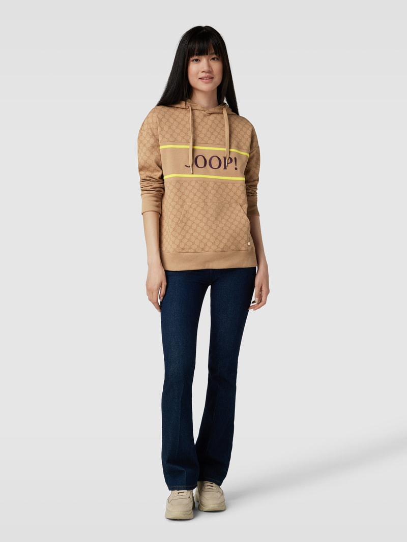 Hoodie mit Allover-Label-Print in beige