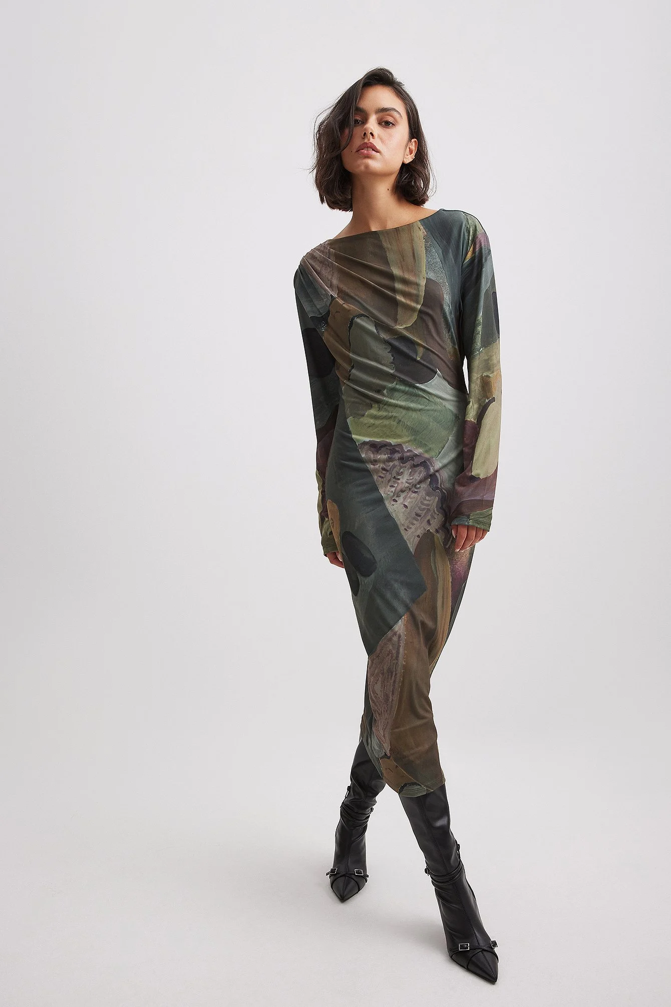Drapiertes langärmeliges Kleid