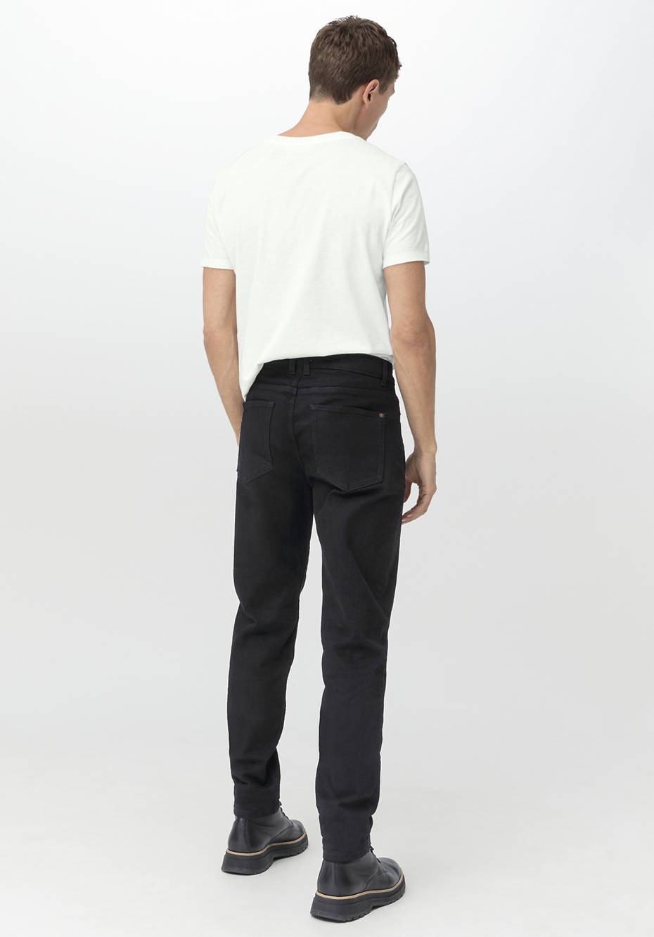 Coreva™ Jeans MADS Relaxed Tapered aus Bio-Denim
