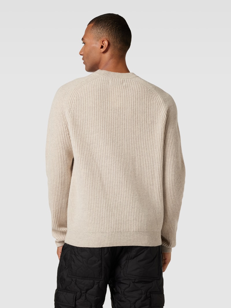 Strickpullover mit Rundhalsausschnitt in sand meliert