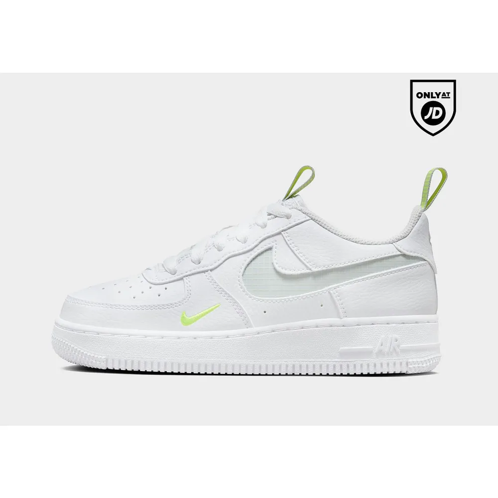Nike Air Force 1 LV8 HF0095-100 / weiss