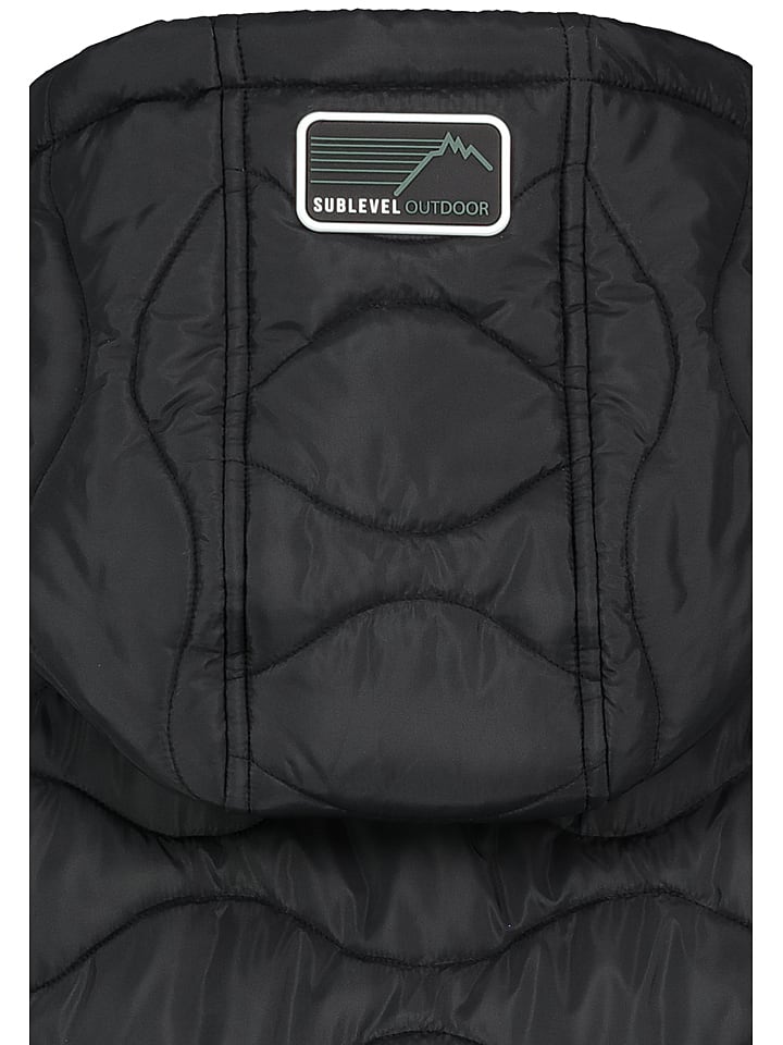 Sublevel Steppmantel in Schwarz günstig kaufen