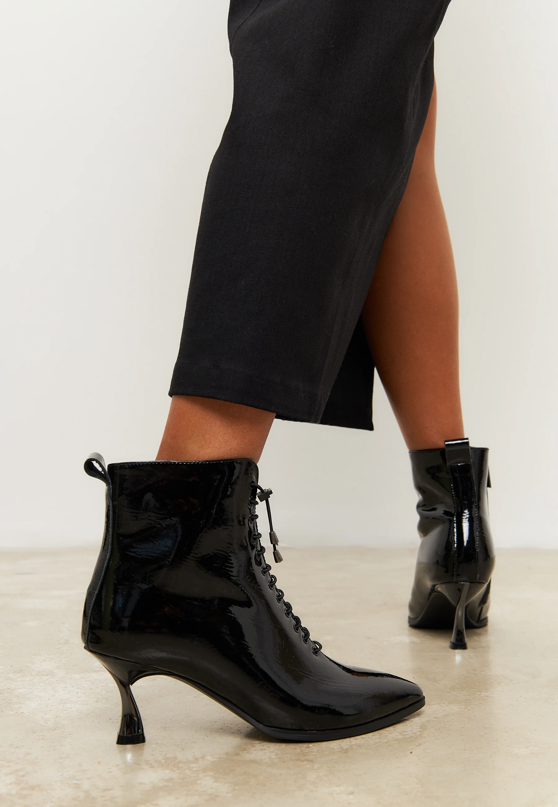 Botines con cordones Cesare Gaspari