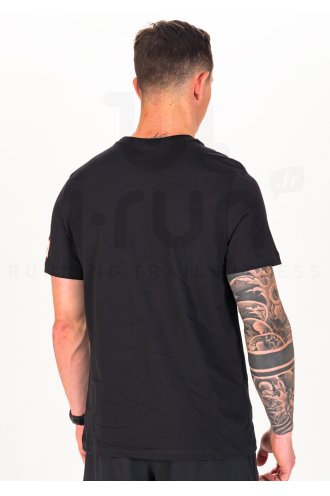 Nike Dri-Fit Body Shop M