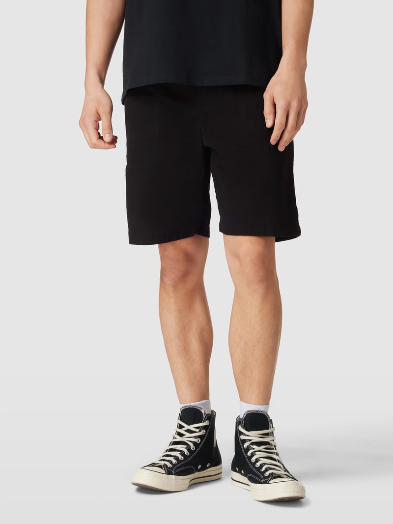 Bermudas mit Label-Patch in schwarz