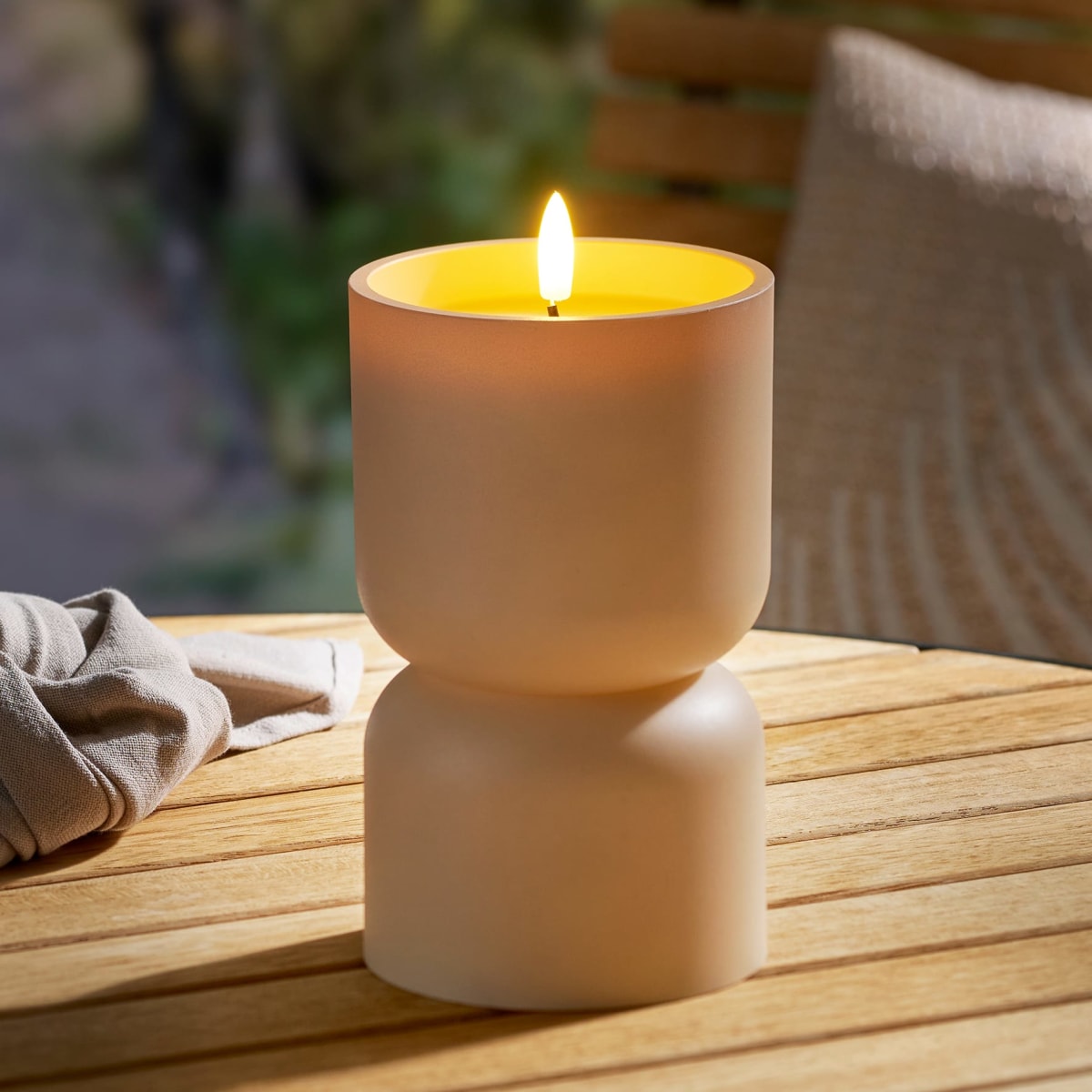 Outdoorkerze mit LED, beige (16,5x10 cm), 1 St