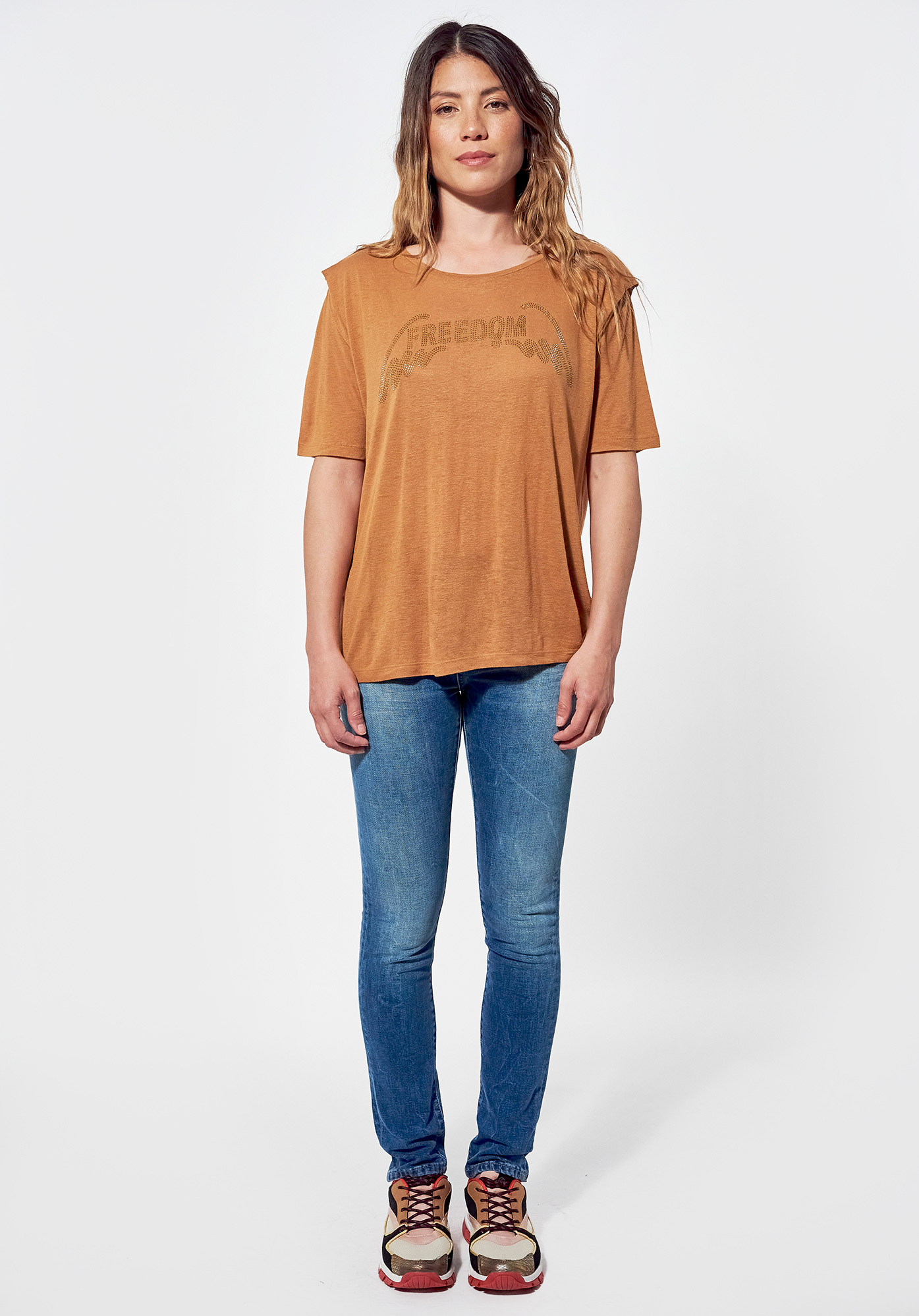DREE   T-shirt régular marron Femme