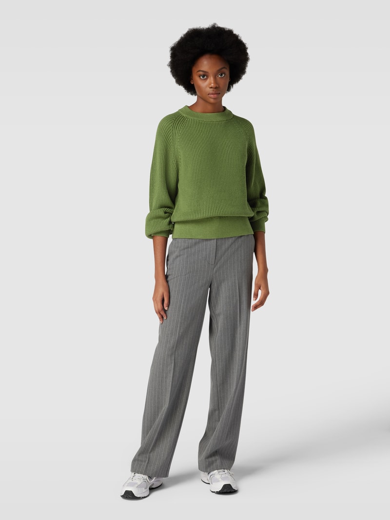 Strickpullover in unifarbenem Design mit Rundhalsausschnitt in grasgrün