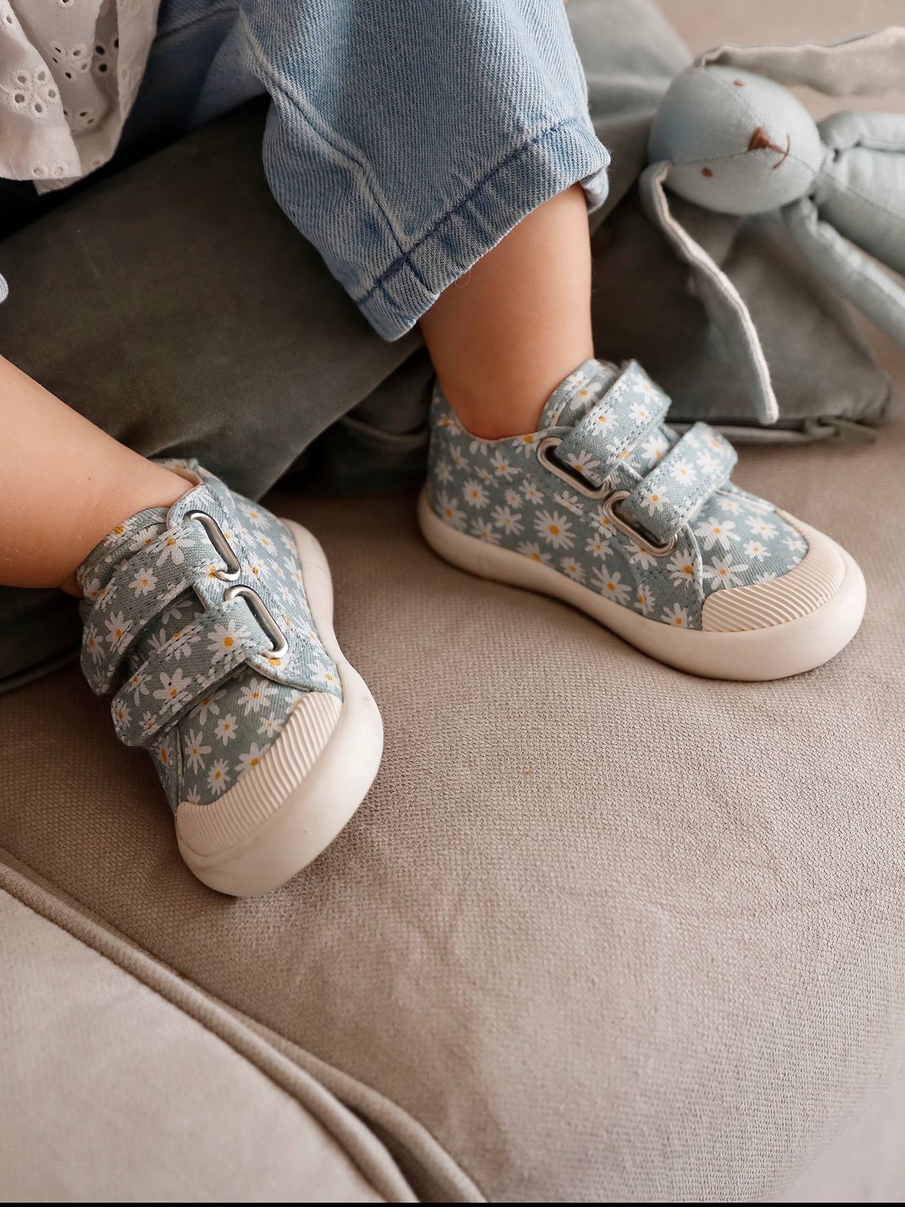Vertbaudet Mädchen Baby Stoffschuhe, Klett - mehrfarbig