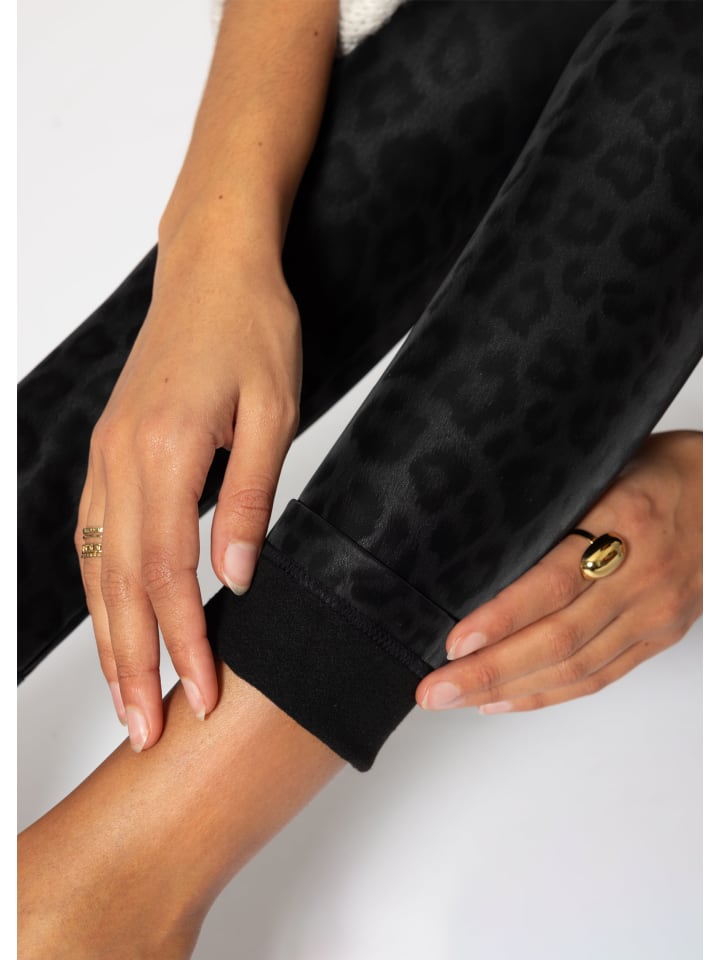 SASSYCLASSY Thermo Leggings in Lederoptik mit Leo Print in Schwarz günstig kaufen