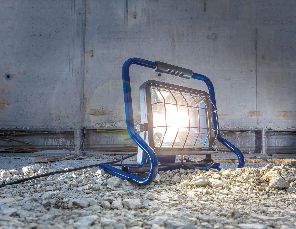 Schwabe 46428 Slimline Portable LED Work Light IP44 80W with Cable H07RN-F 3G1.5 3m