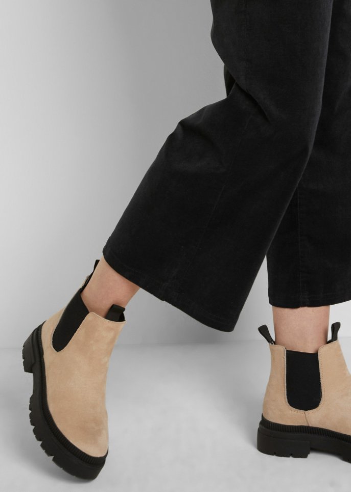 Weite Stretchcord-Culotte mit High-Waist-Bequembund, 7/8-Länge