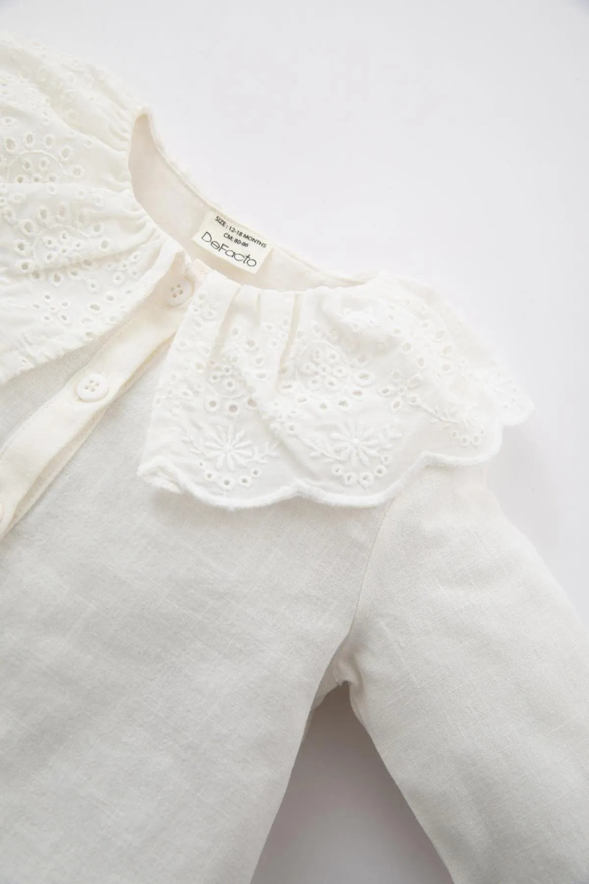 DeFacto  Baby-Mädchen-Langarmshirt mit Stickerei in Leinenoptik