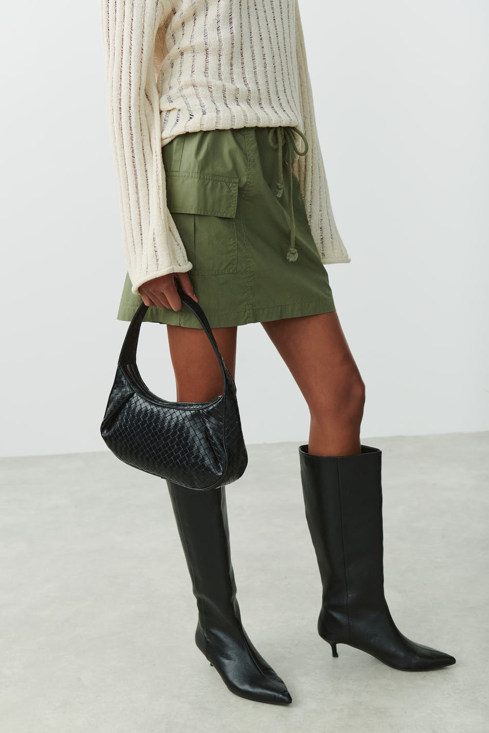 Structured soft bag