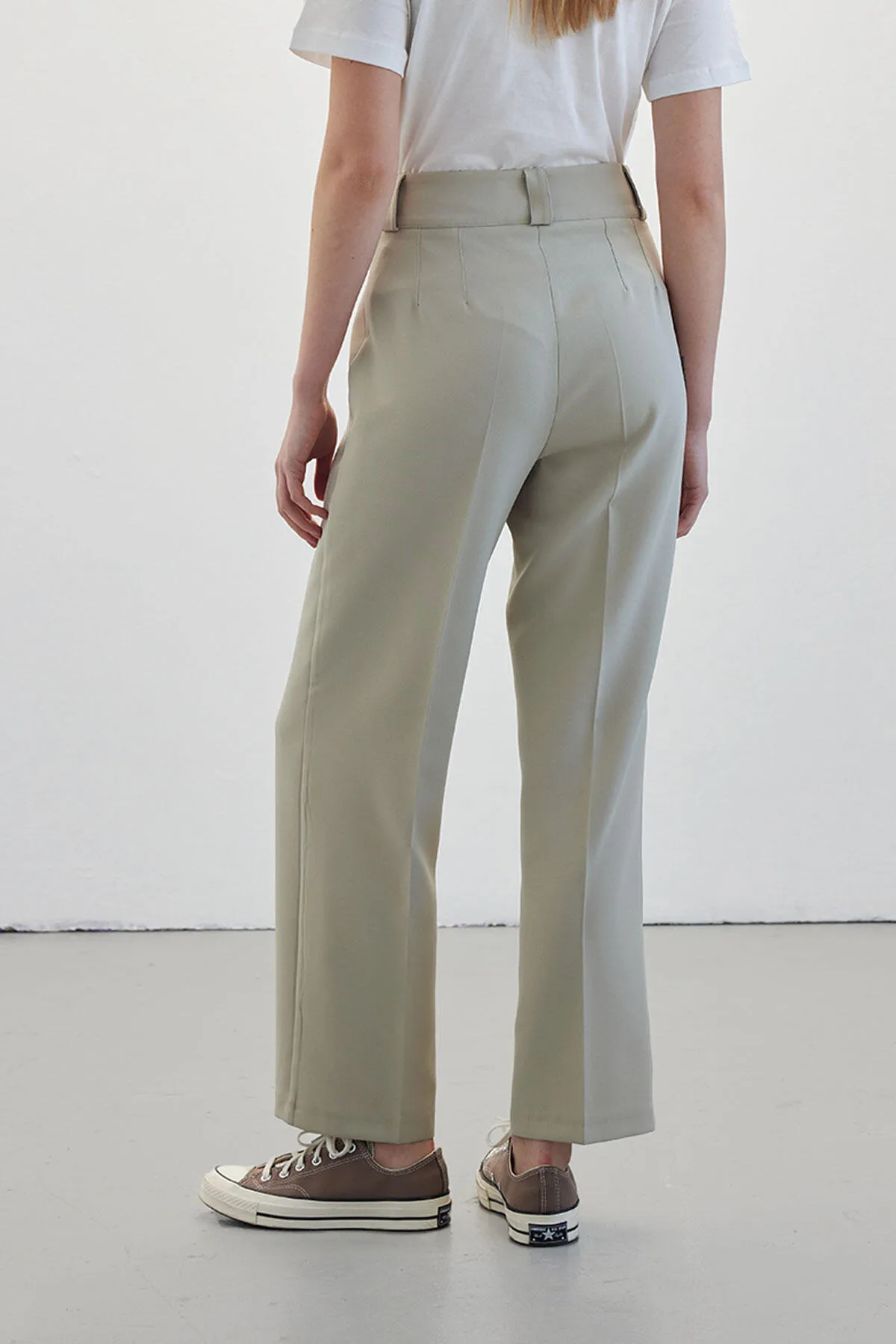 Manuka  Stoffhose mit weitem Bein Çağla