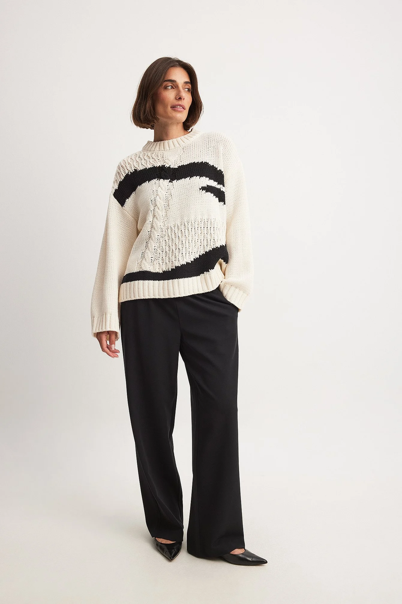 Obersized-Pullover mit Zopfmuster