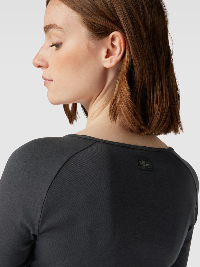 Cropped Longsleeve mit Wellensaum in anthrazit