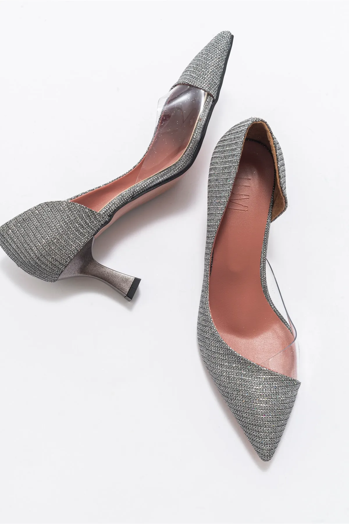 LuviShoes  353 platinsilberne Damenschuhe mit Absatz